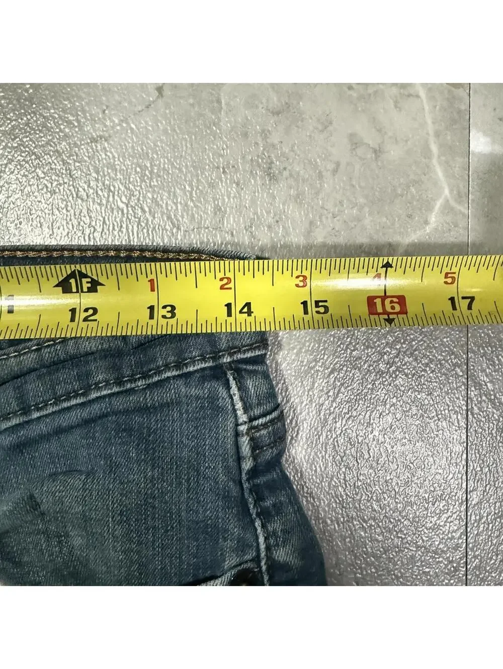 Levi’s 511 Slim Fit Blue Wash Jeans 30x32